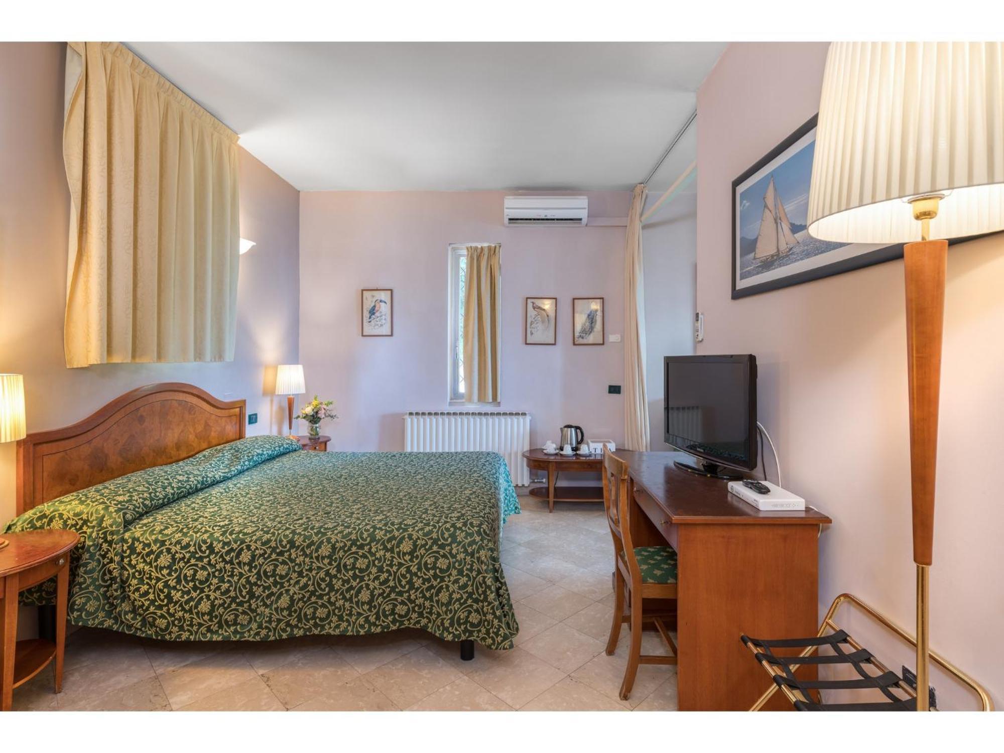 Villa Cappellina Toscolano Maderno Phòng bức ảnh